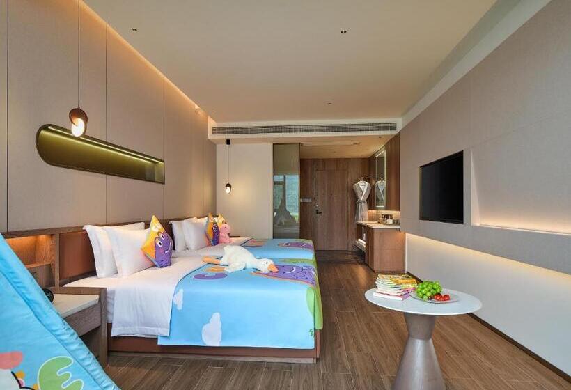 חדר משפחתי דלוקס, Zhangjiajie Utopia