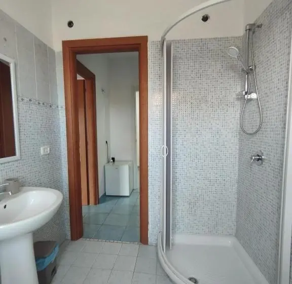 اتاق استاندارد, Room&relax Scauri