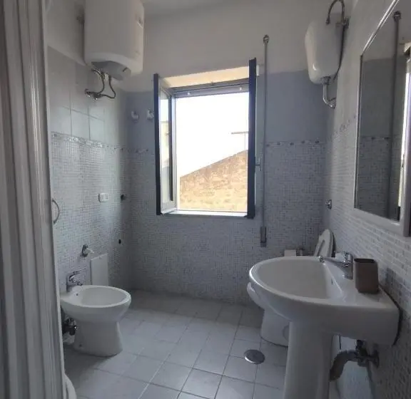 اتاق استاندارد, Room&relax Scauri
