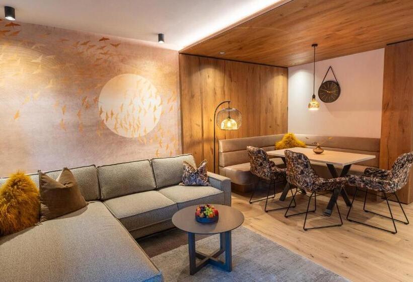 דירת שלושה חדרים, Private Homes Alpin Spa Apartments