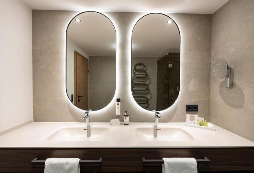 דירת שלושה חדרים, Private Homes Alpin Spa Apartments