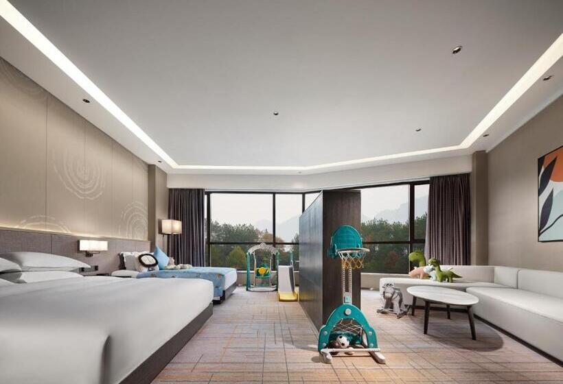 デラックスファミリールーム, Jinyun Jingjiang International