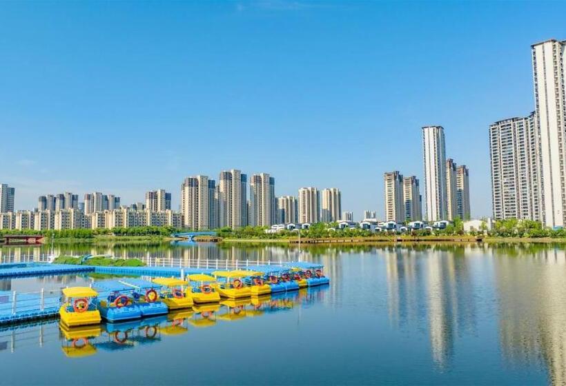 标准间带湖景, Q Box Ningbo Hangzhou Bay