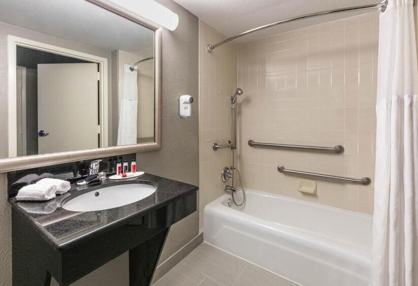 غرفة قياسية لذوى الاحتياجات الخاصة, Boutique