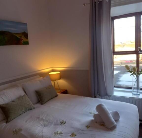 Номер Стандарт Вид на Море, The Strand, Dugort Achill