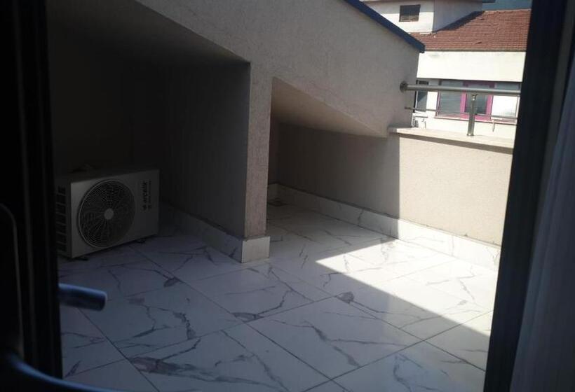 آپارتمان دوبلکس 1 خوابه, Noor Family Apartments