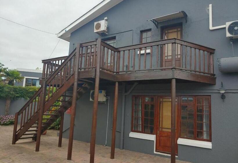 컴포트 룸, Boutique Hotel On The Bay