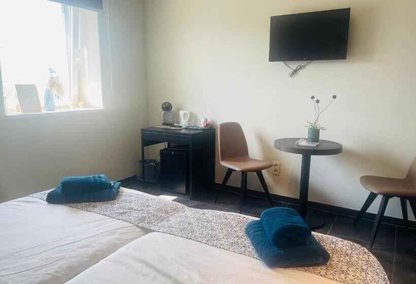 Семейный Номер, Equus B&b