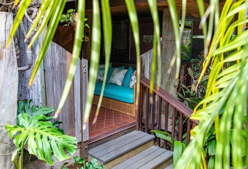 Люкс, The Kulani Maui