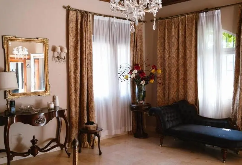 スイート, Palacio Arudecas