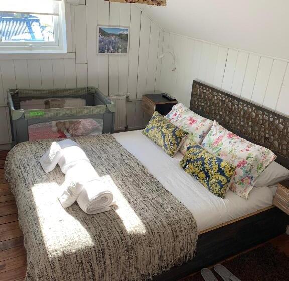 Номер Стандарт, Casaesquina