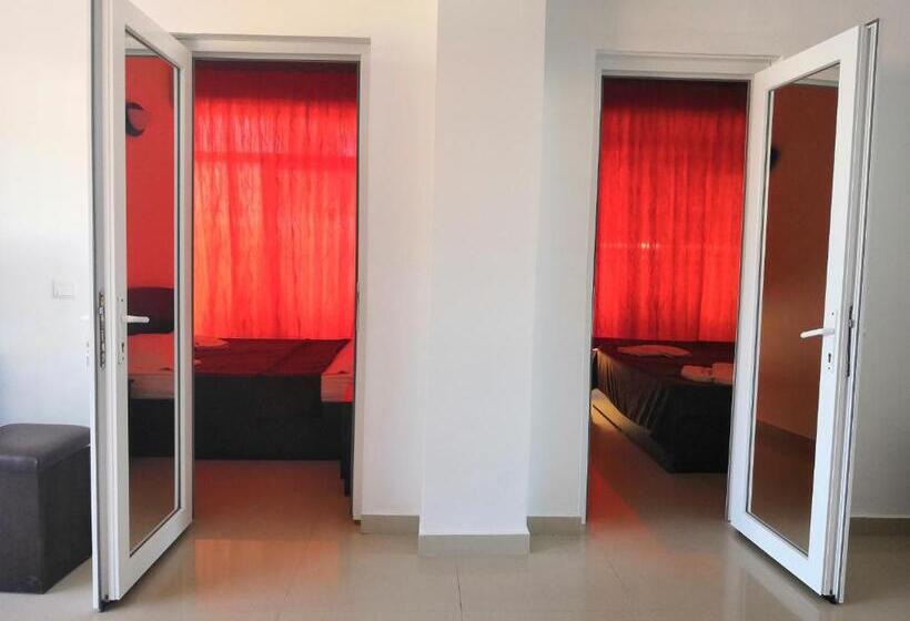 סוויטת 2 חדרי שינה, Prestige