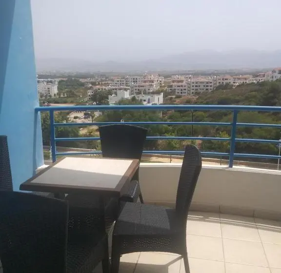 استودیو استاندارد با چشم‌انداز استخر, Appart Hotel Cabodream Beach