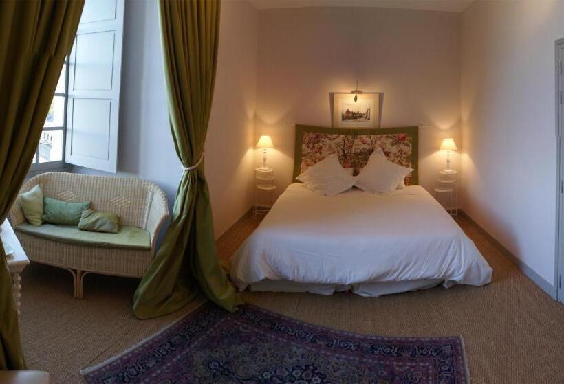 标准间, Chateau De Durtal