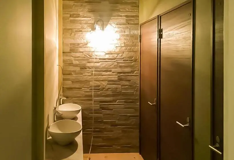 浴室共有ファミリールーム, Relak Guest House 登別 Station