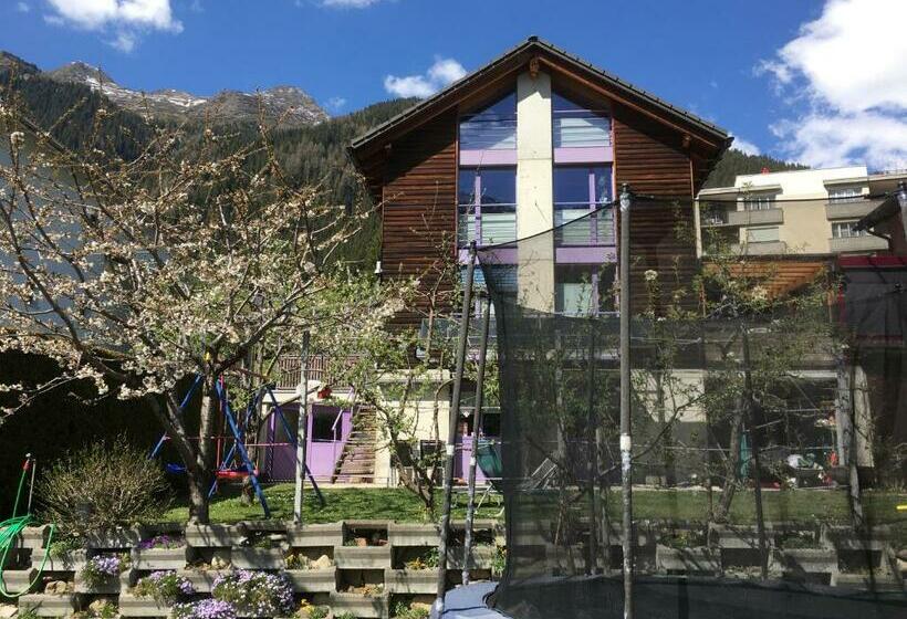 חדר משפחתי, B&b Gottardo