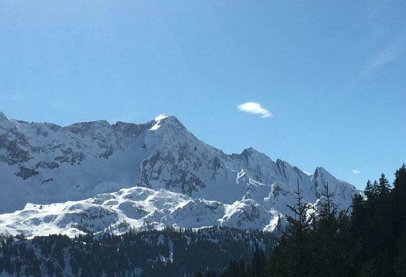 غرفة عائلية, B&b Gottardo