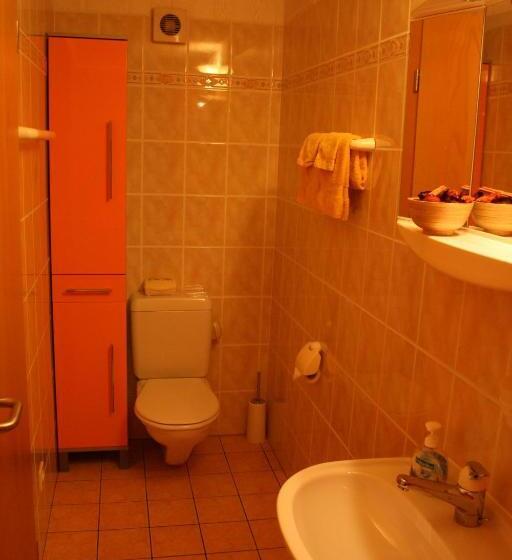 חדר משפחתי, B&b Gottardo