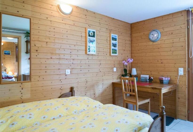 غرفة عائلية, B&b Gottardo