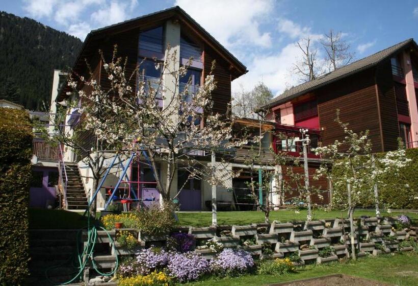 חדר משפחתי, B&b Gottardo