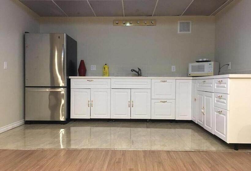 جناح غرفتين نوم, Seaview White House