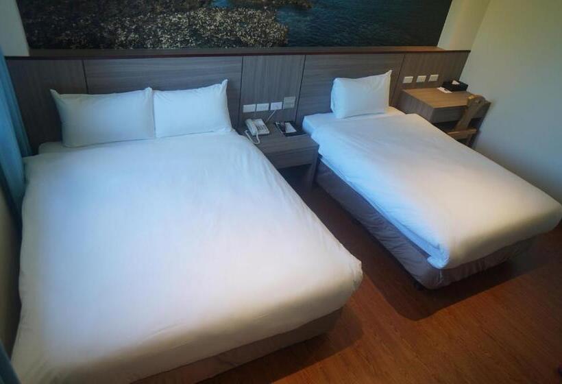 اتاق خانوادگی, Chiilih Hotel Su Ao