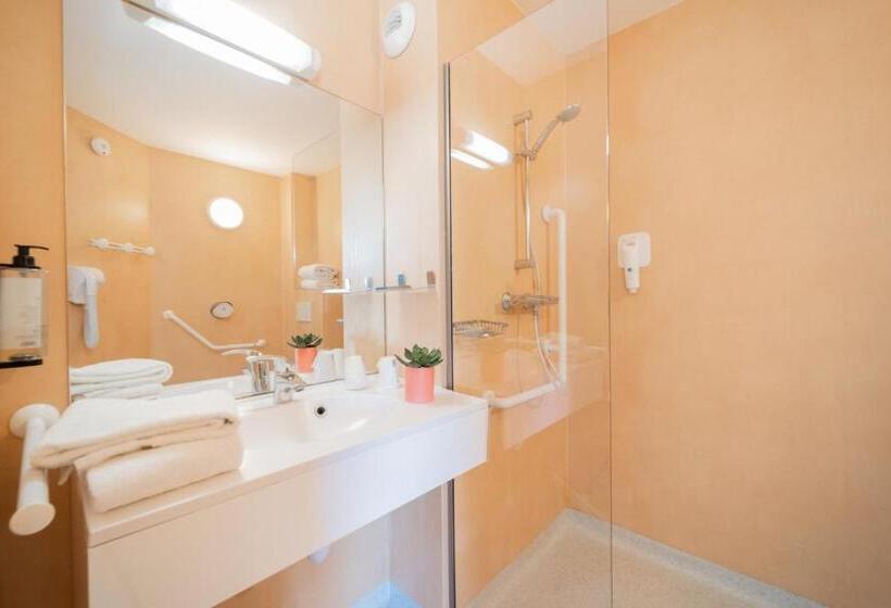 חדר סטנדרט לארבעה, Centre Jean Xxiii