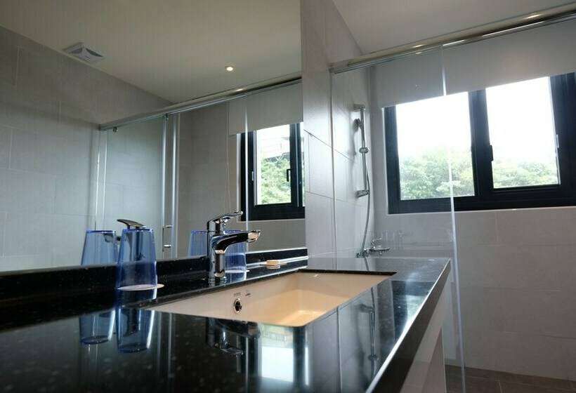 اتاق سوپریور, Chiilih Hotel Su Ao