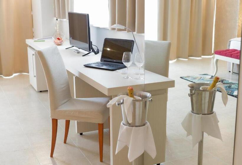 スイート, Horizont