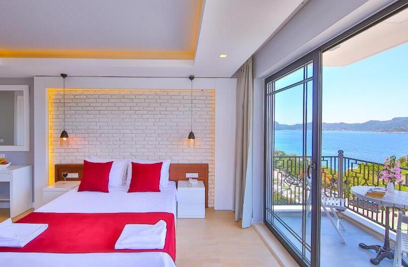 חדר דלוקס עם מרפסת נוף לים, Lale