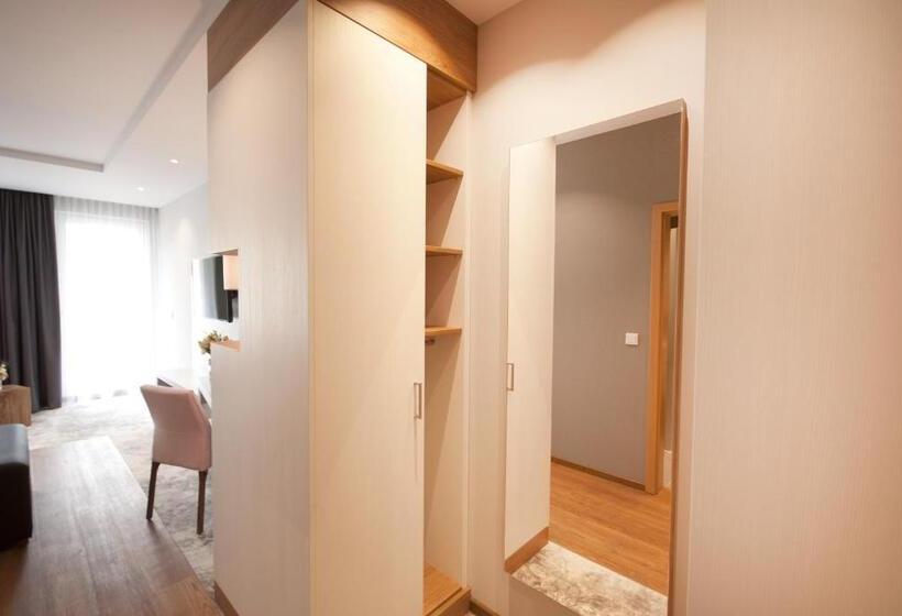 标准间带阳台, Restaurant Zur Marienburg