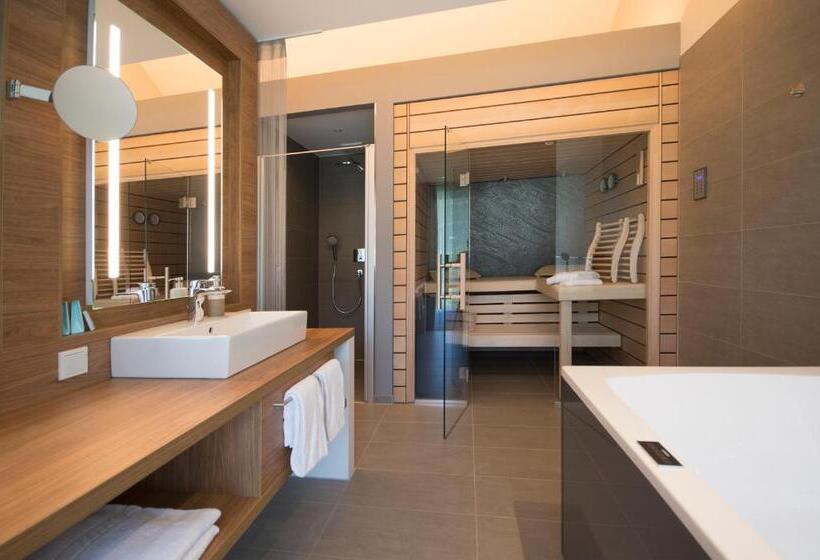 带按摩浴盆的套房, Restaurant Zur Marienburg