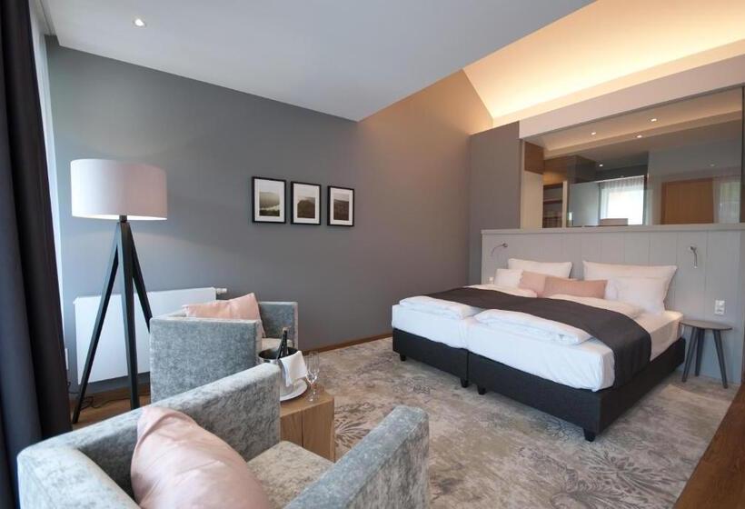 标准间带阳台, Restaurant Zur Marienburg