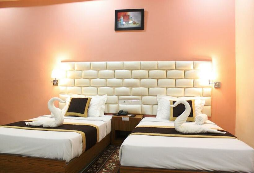 デラックスルーム, The Fern Residency, Bodhgaya