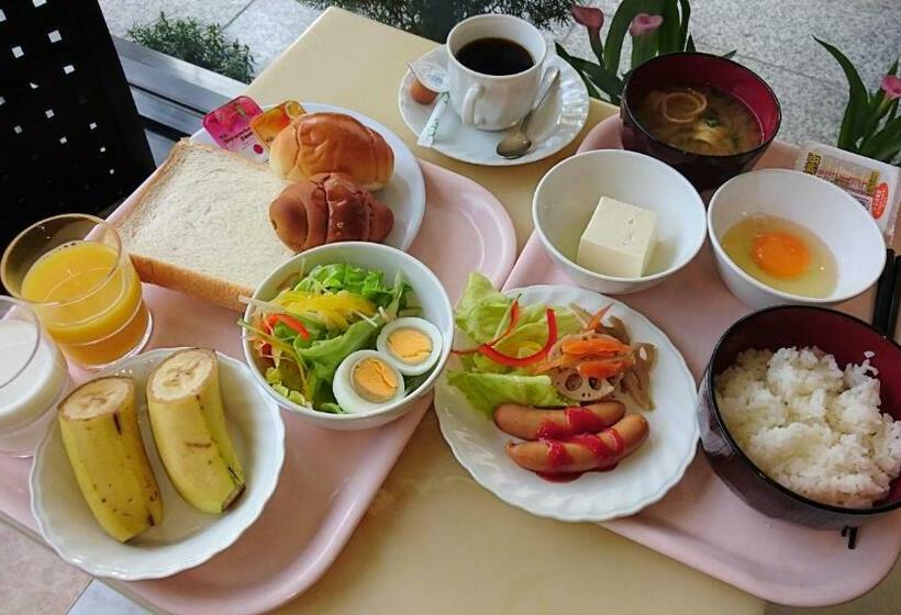 חדר סטנדרט יחיד, Wakasa