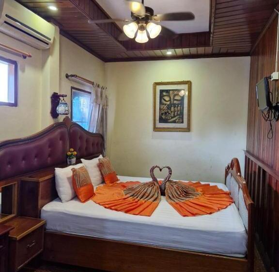 غرفة ديلوكس سرير كينج, Wooden House