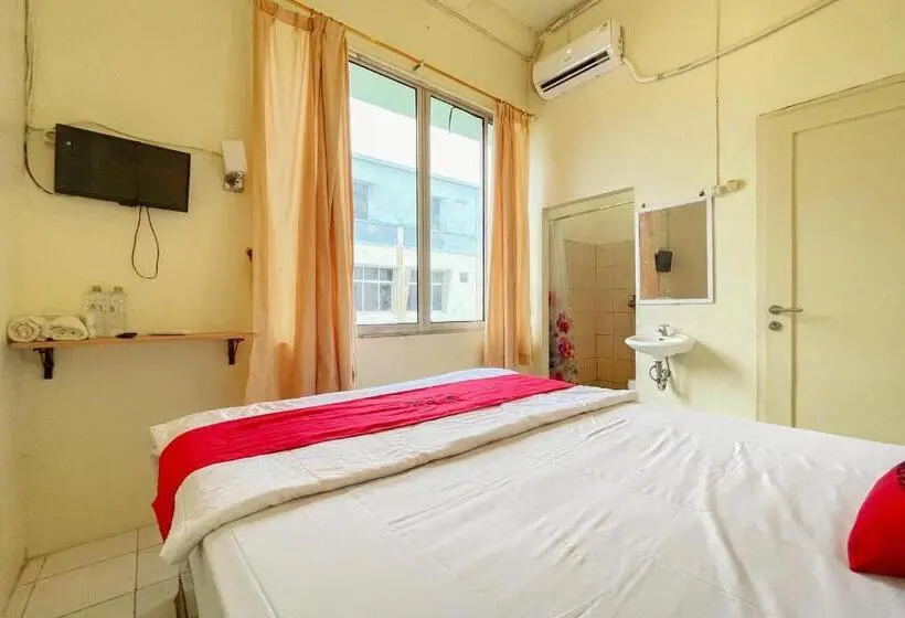 اتاق استاندارد, Reddoorz Near Soekarno Hatta Airport 3