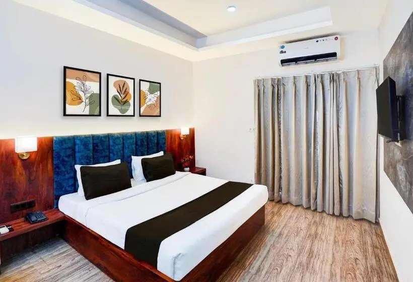 اتاق کلاسیک سه تخته, Super Townhouse Prince Chowk Near Railway Station