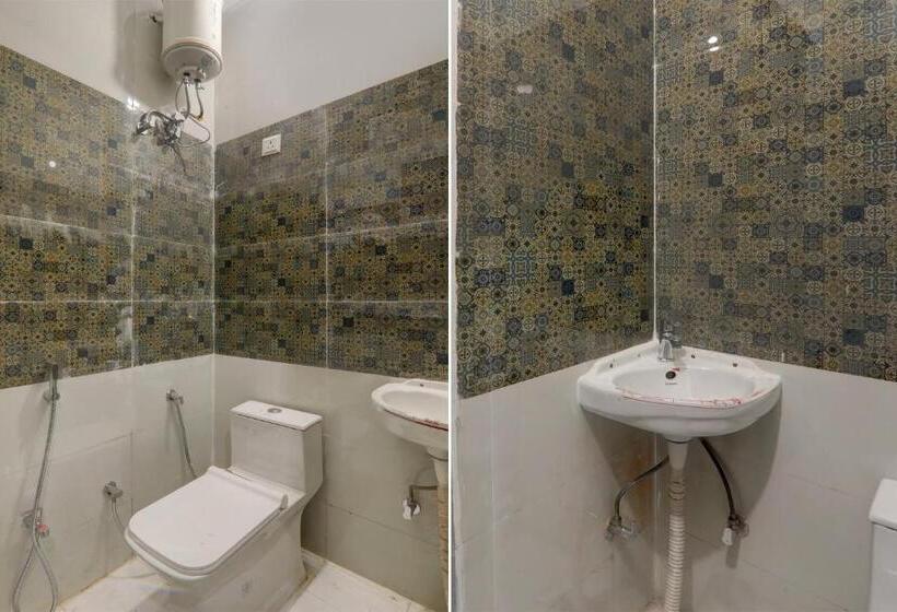 Номер Стандарт, Oyo Flagship Hotel Jp International