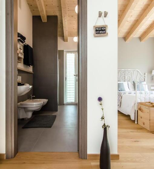 חדר סטנדרט עם מרפסת, B&b Lupo