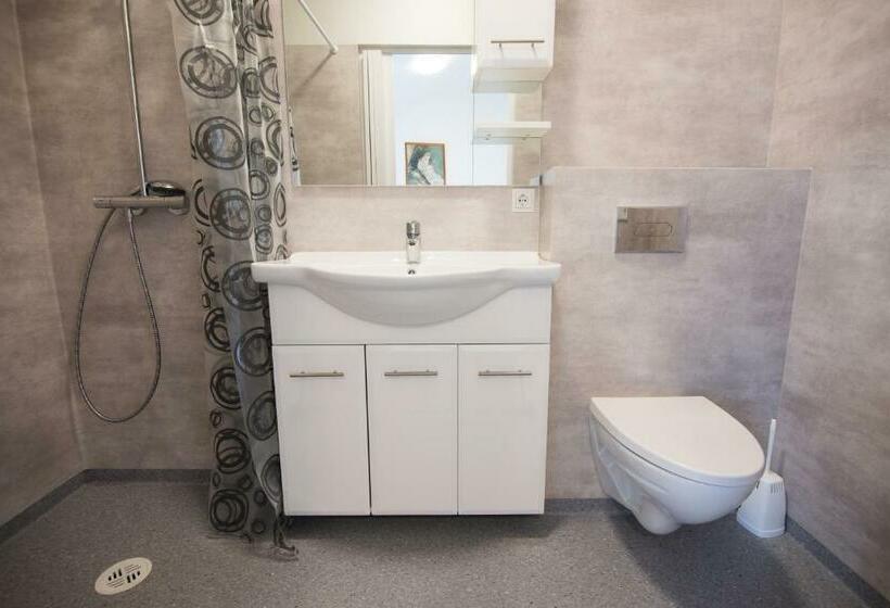 اتاق استاندارد, Guesthouse Grund