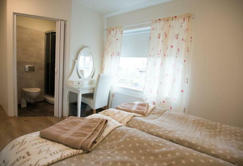 اتاق استاندارد, Guesthouse Grund