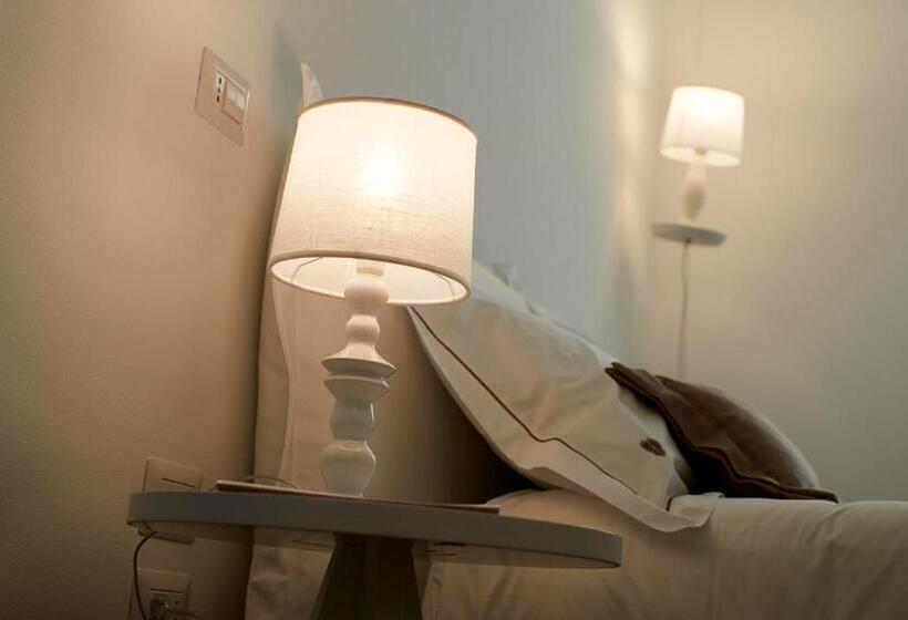 Полулюкс, Iulius Suite & Spa