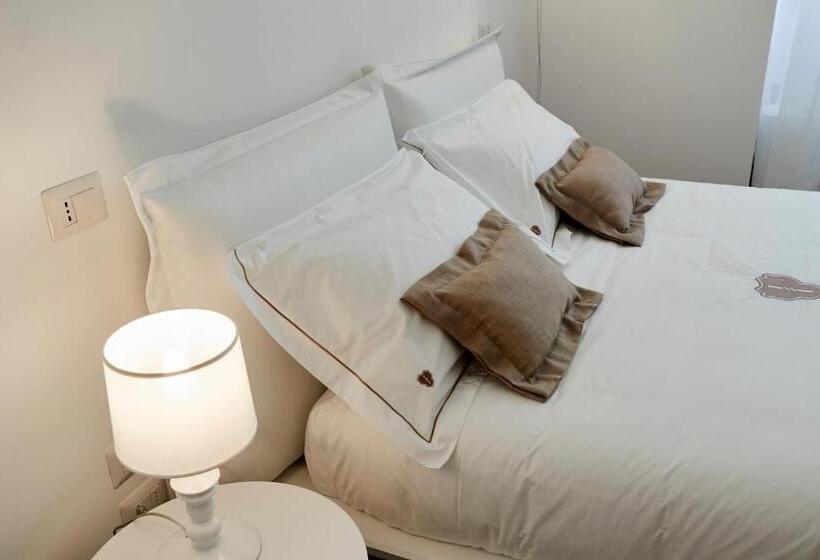 סוויטת ג'וניור, Iulius Suite & Spa