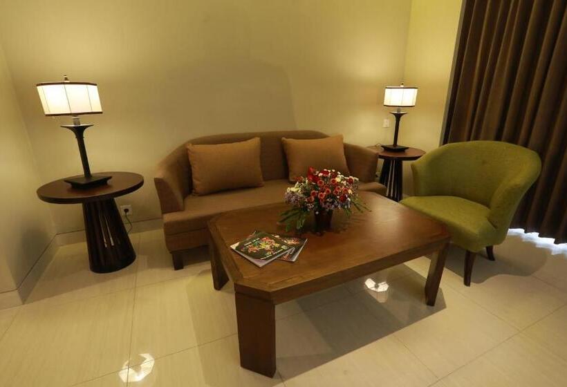 Вилла 1 Спальня, él Hotel Royale Banyuwangi