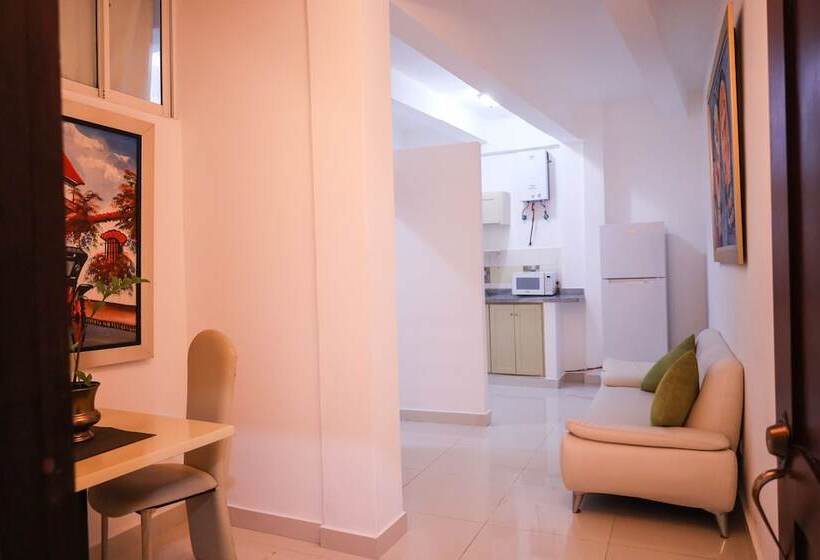 استودیوی استاندارد, Cataleya