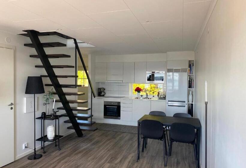 家庭套房, Destination Bokenäset