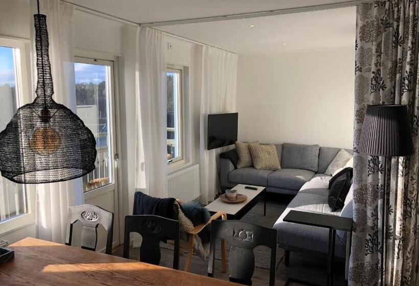 家庭套房, Destination Bokenäset