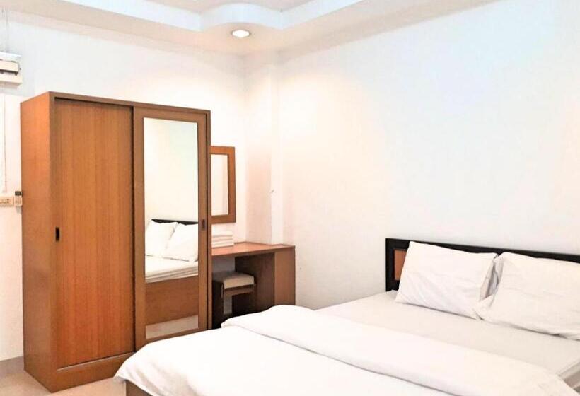 Апартаменты 1 Спальня, Grand Charoonrat Apartment