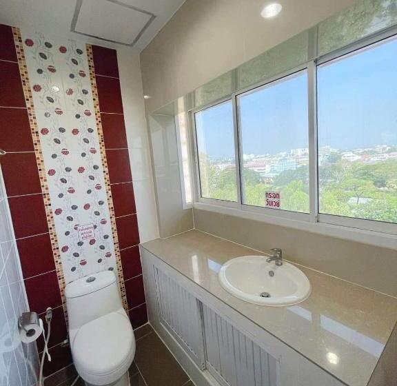 Апартаменты 1 Спальня, Grand Charoonrat Apartment